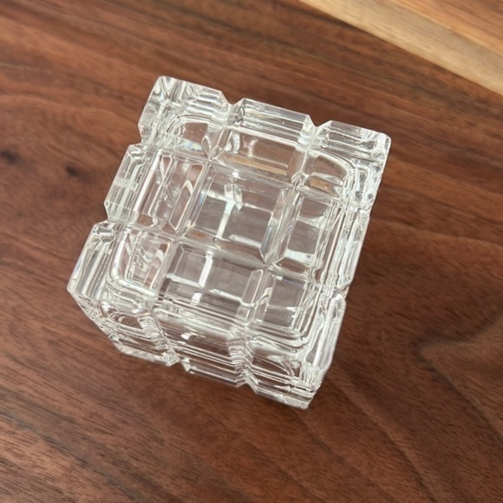 Crystal cubic cube Cote